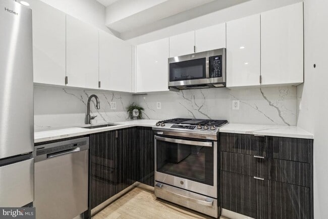 Photo - 3523 14th St NW