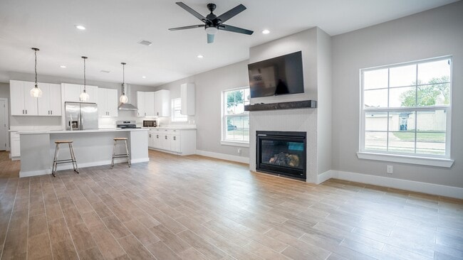 Photo - 7727 Chasewood Dr