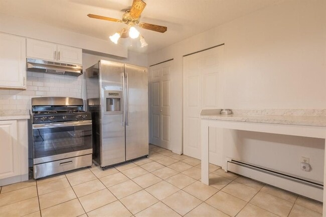 Photo - 10 Josephine St