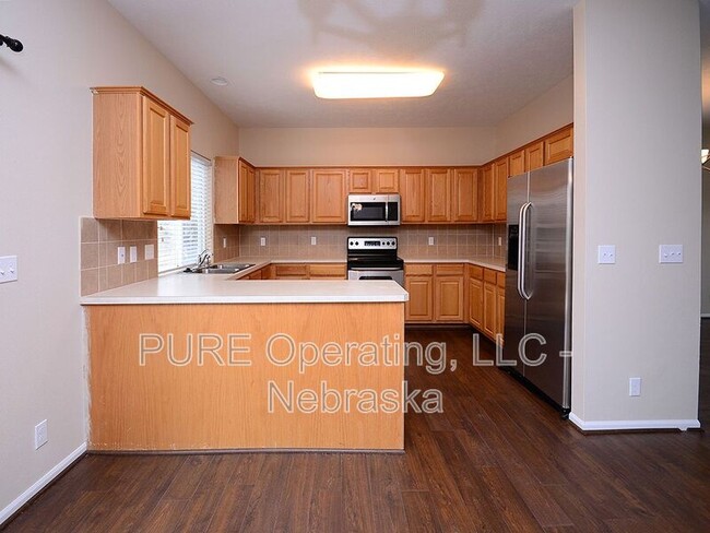 Photo - 4616 N 154th St