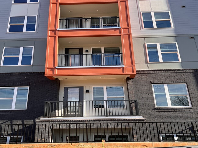 IMG_0023 1 - NuVo 27