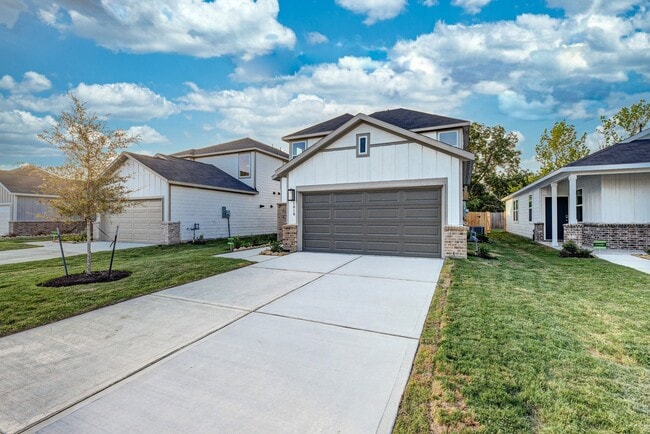 Photo - 1818 Whispering River Dr