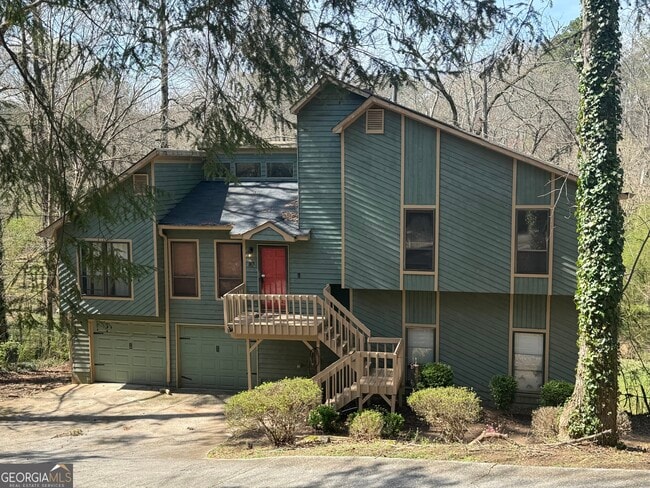 Building Photo - 82 Geraldine Dr SE