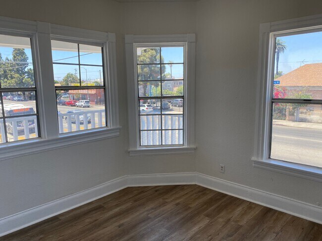 Photo - 4000 Trinity St Unidad 4000 Trinity