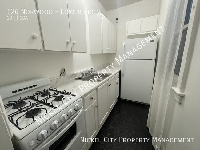 Photo - 126 Norwood Ave Unit Lower Front