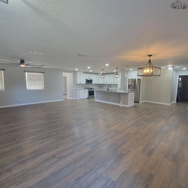 Photo - 4444 Phillips Dr