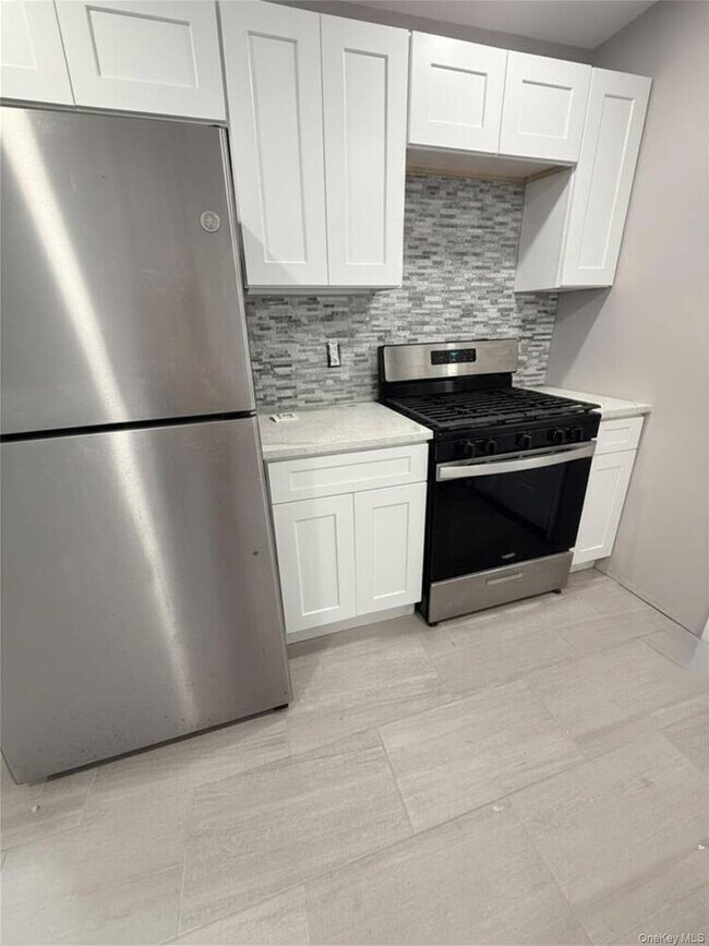 Photo - 790 Wellwood Ave