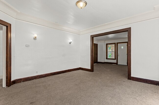 Photo - 3786 Carter St