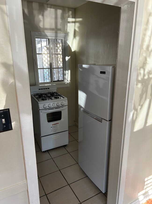 Photo - 631 W Avenue 28 Unidad 631 W. Ave 28