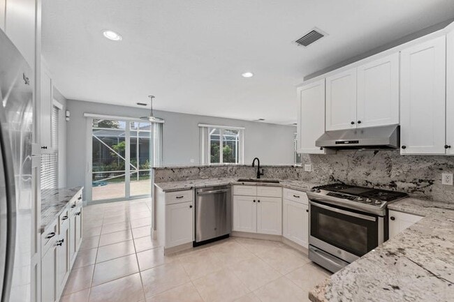 Photo - 1019 Egret Cir N