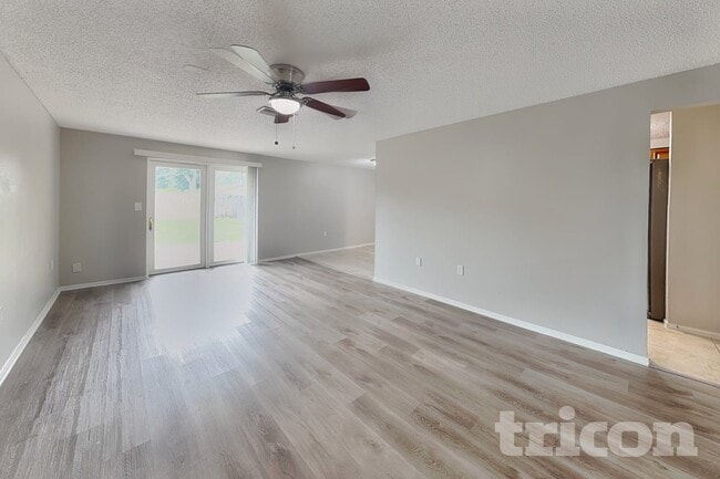 Photo - 3926 Cochise Terrace