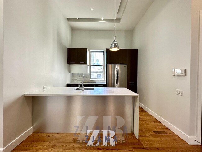Photo - 72 Willoughby St Apartment Unit 4H