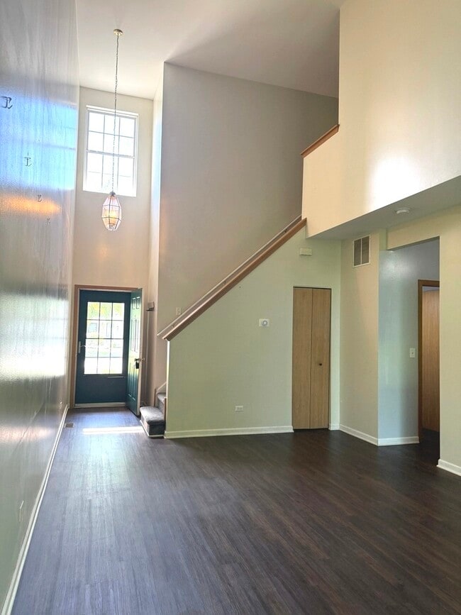 Photo - 4013 Oak Tree Ln
