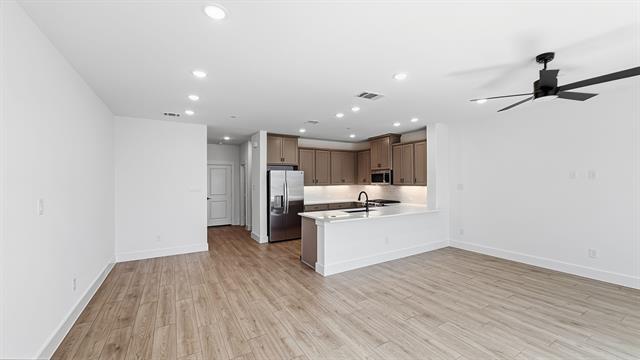 Photo - 2521 Brunswick Wy
