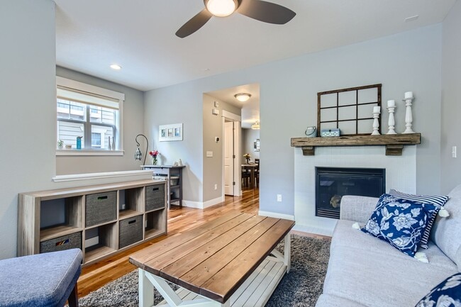 Photo - Long Realty & Property Management - Wonderfully Located Townhome in Great Neighborhood