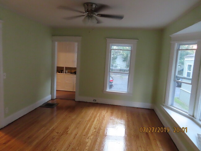 Dinning room - 920 Ackerman Ave