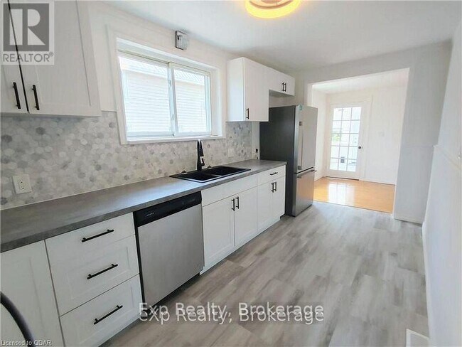 Photo - 33 Murney St