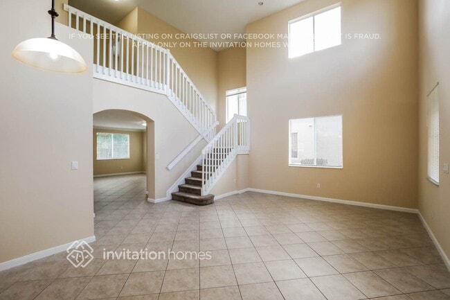 Photo - 946 NW 206th St