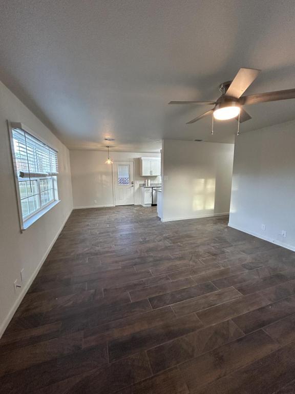 Photo - 3105 Vista Ln