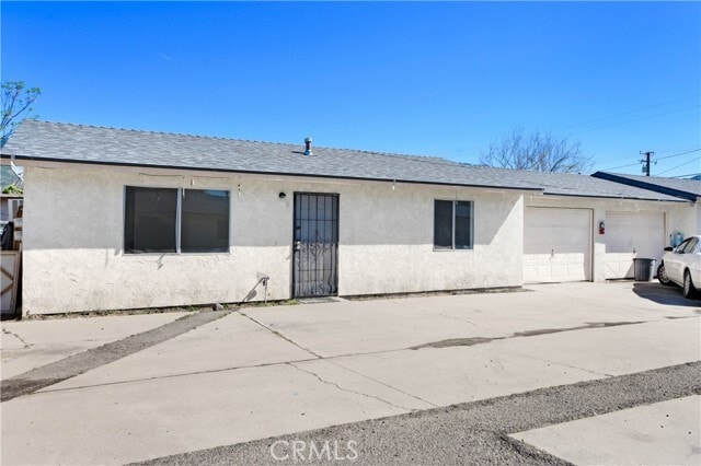 Photo - 4039 Lorraine Dr Apartment Unit 5