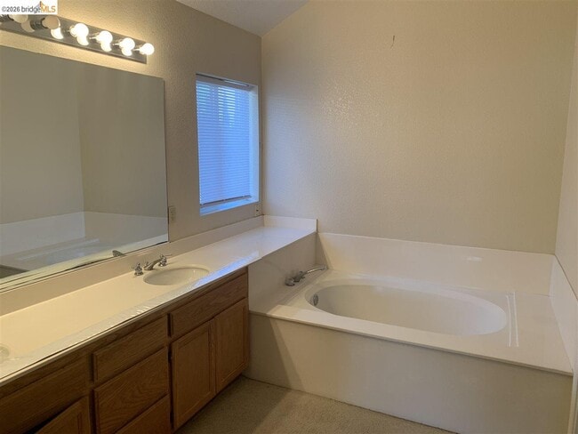 Photo - 4635 Fallow Way