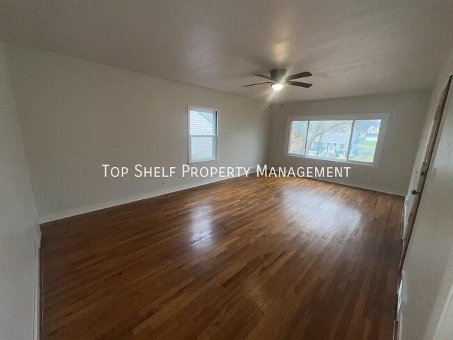 Building Photo - 2823 Holcomb Ave