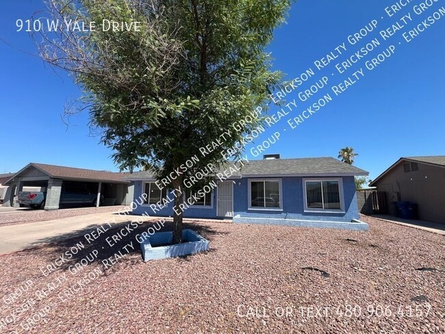 Photo - 910 W Yale Dr