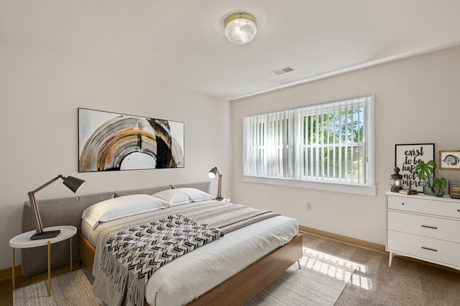 North Severn Village - No Costs Utilities*