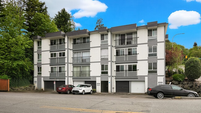 Nacelle Apartments