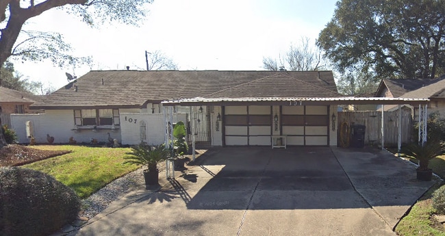 Building Photo - 107 W Carby Rd Rental
