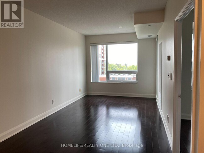 Photo - 8228 Birchmount Rd Unité 607