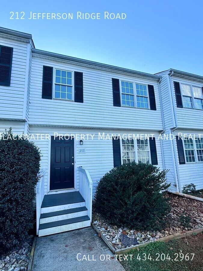 Photo - 212 Jefferson Ridge Rd