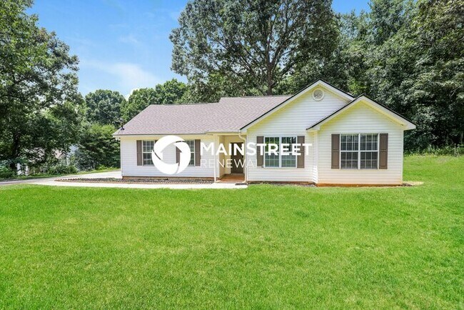 Building Photo - 3 Bedroom Pet-Friendly Home in NEWNAN, GA ...