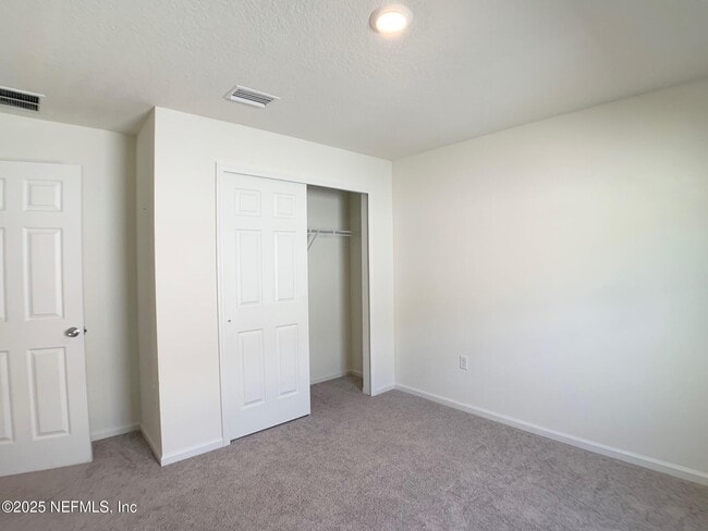 Photo - 7948 Rippa Vly Wy