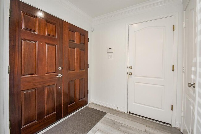 Photo - 5217 Blossom St Unit B