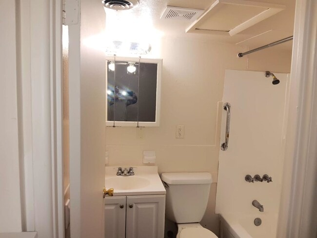 Photo - 2384 Williams Creek Rd