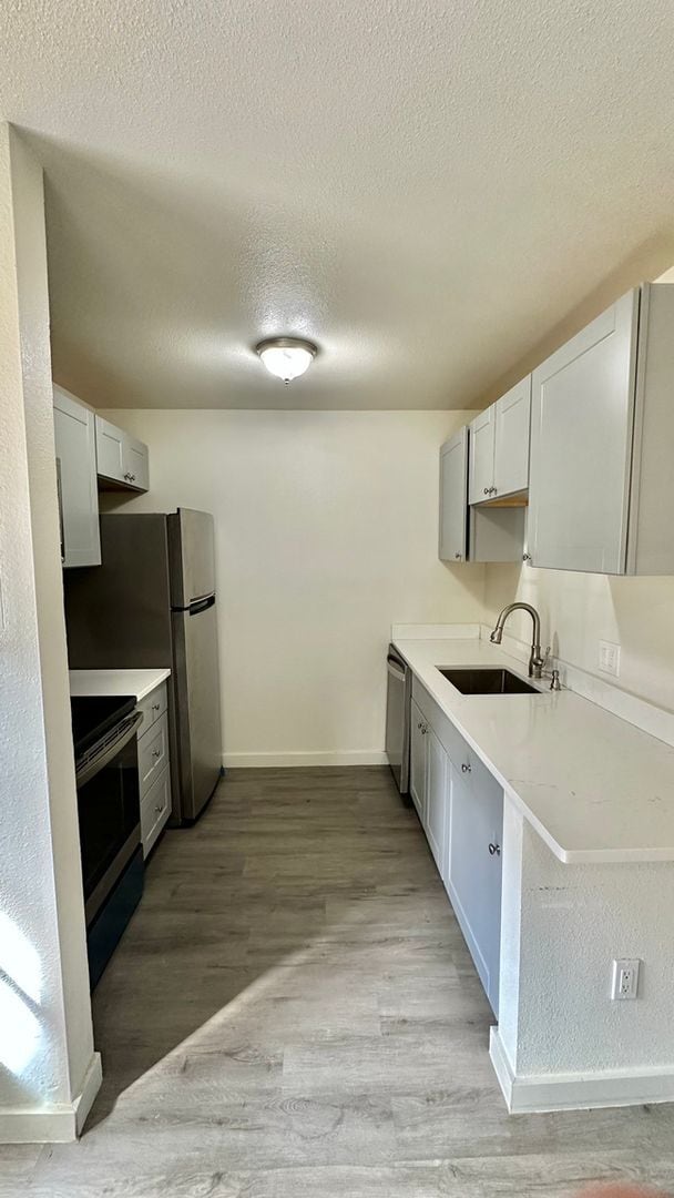 Photo - 3423 Madison Ave