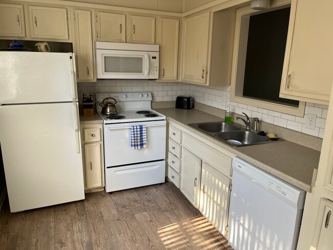 Photo - Olympian Apartments