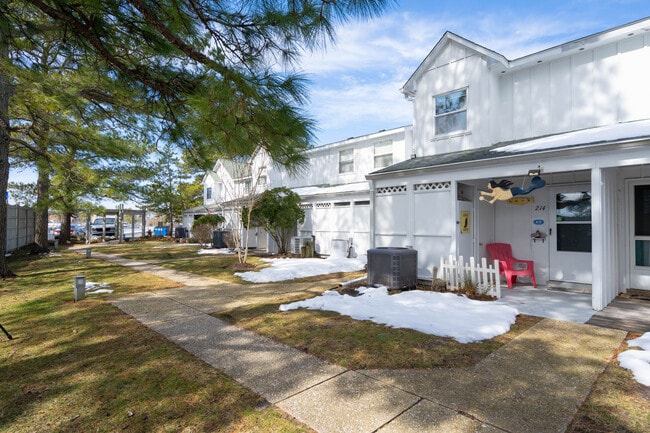 Photo - 38256 Hummingbird Ln