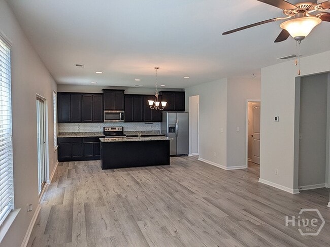 Photo - 150 Couplet Dr