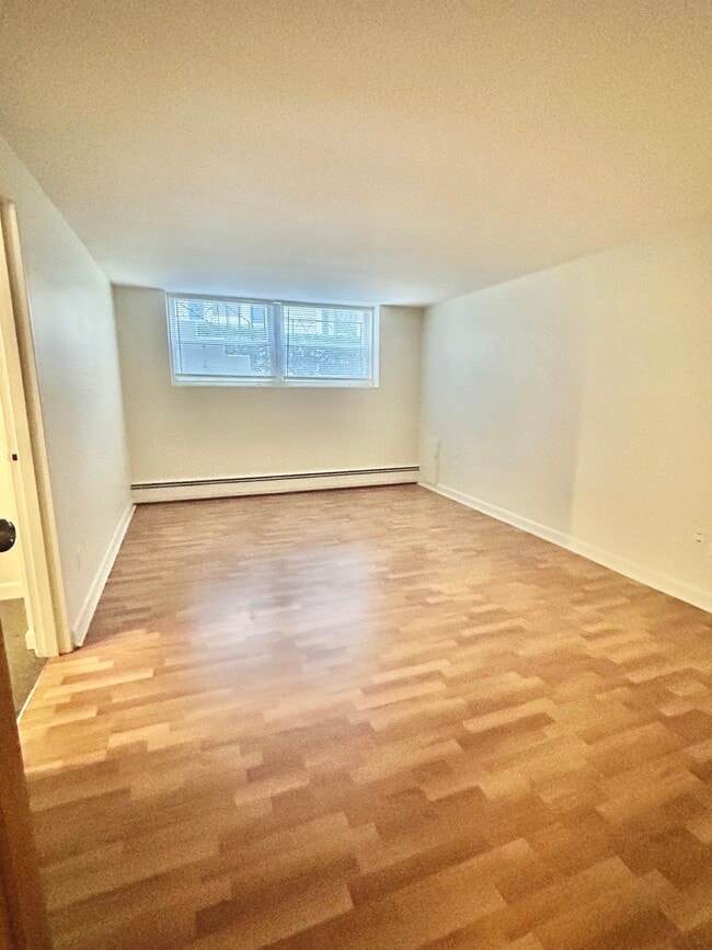 Building Photo - 12 Central Ave Unit 1