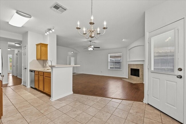 Photo - 202 Pebble Walk Ln