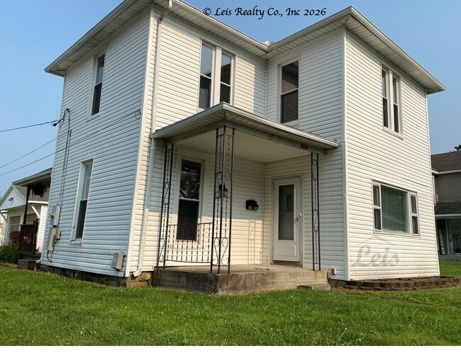 Building Photo - 404 Moody Ave