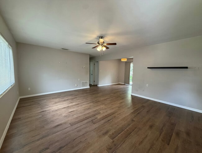 58 Magnolia Dr