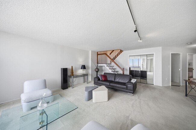 Photo - 2103 Harmon Cove Tower Unidad 2103