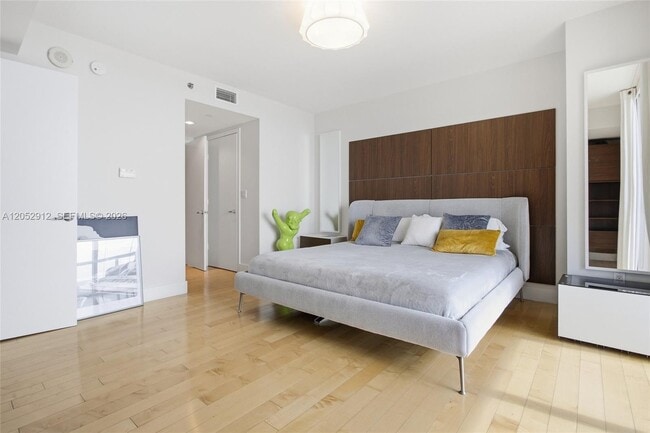 Photo - 50 Biscayne Blvd Unit 2510