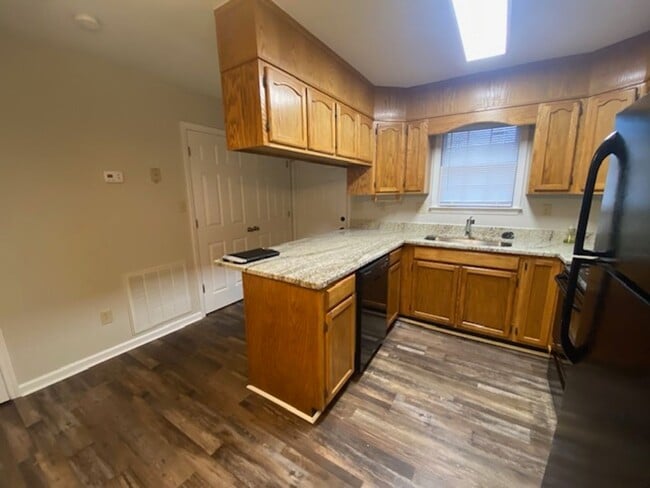 Photo - 2 Bedroom 1.5 Bath Townhouse