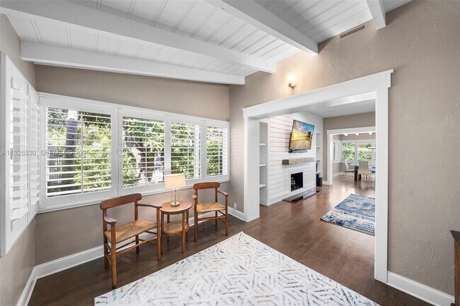 Photo - 2400 Trapp Ave