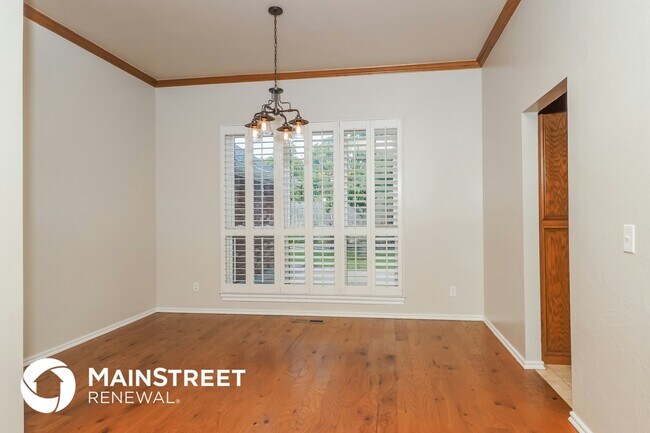 Photo - 2709 Berkley Dr