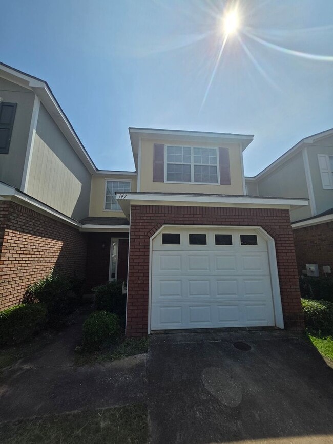 Building Photo - 147 S Spring View Dr Unit 147 S Springview Drive